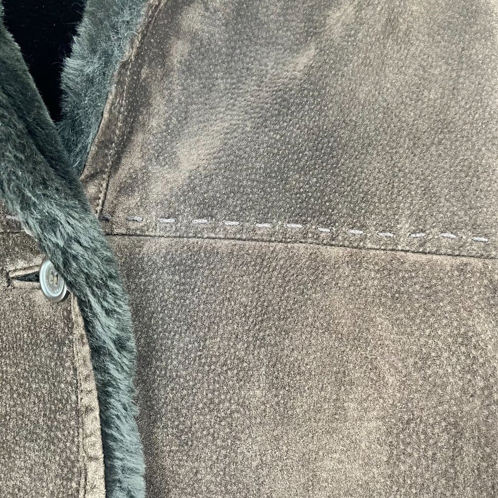 Jones New York Suede Jacket with Furry Lining Women's Medium - Picture 6 of 7